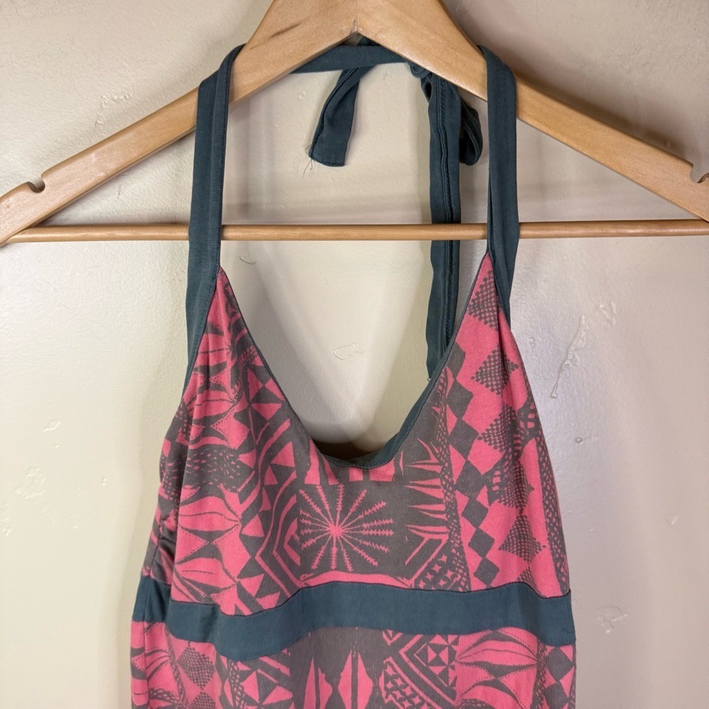 Patagonia Halter Tribal Shelf Bra Size Medium Vibrant Activewear Outdoor Hiking - Picture 4 of 11